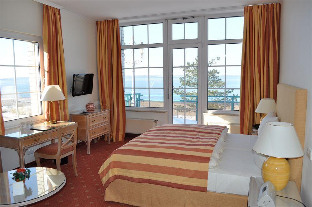 Strandhotel Miramar Timmendorfer Strand Exterior foto